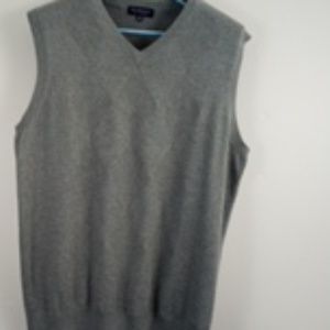 Men's Roundtree & Yorke Vest